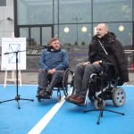 Sławomir Piechota i Piotr Pawłowski podczas konferencji prasowej na parkingu Galerii Mokotów