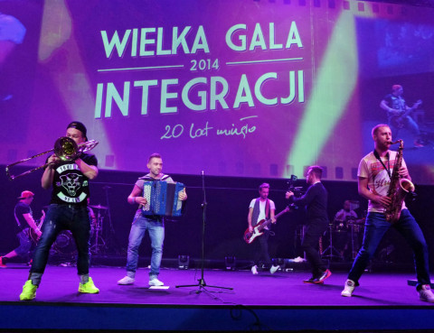 Zespół Enej podczas Wielkiej Gali Integracji 2014